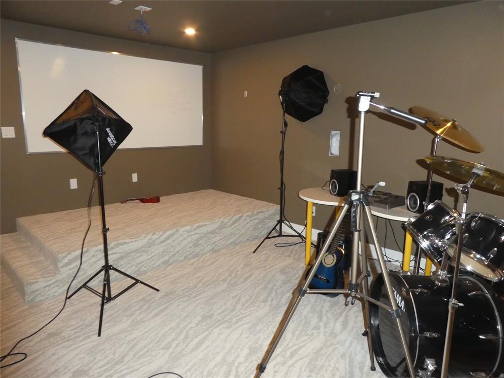 2132 HURON SHORES Drive, Sarnia Ontario, Canada