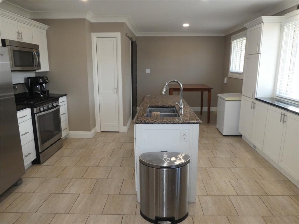 1130 BRIARFIELD Avenue, Sarnia Ontario, Canada