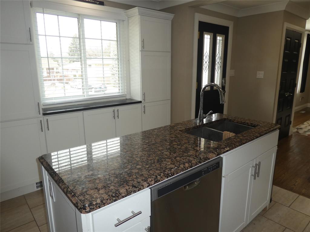 1130 BRIARFIELD Avenue, Sarnia Ontario, Canada