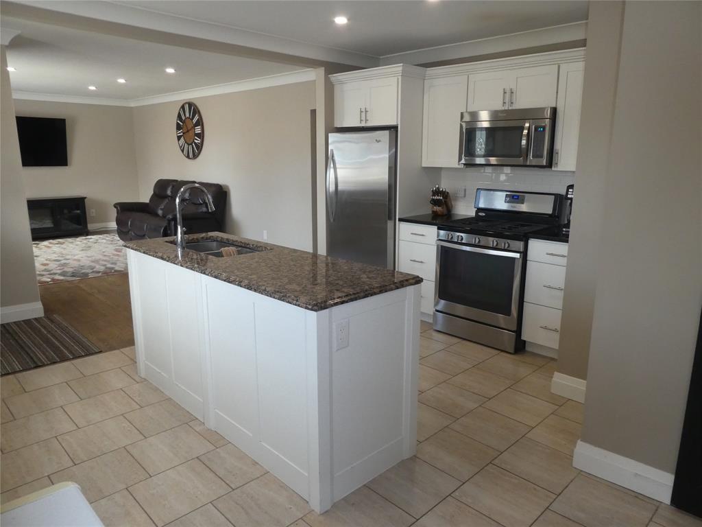 1130 BRIARFIELD Avenue, Sarnia Ontario, Canada