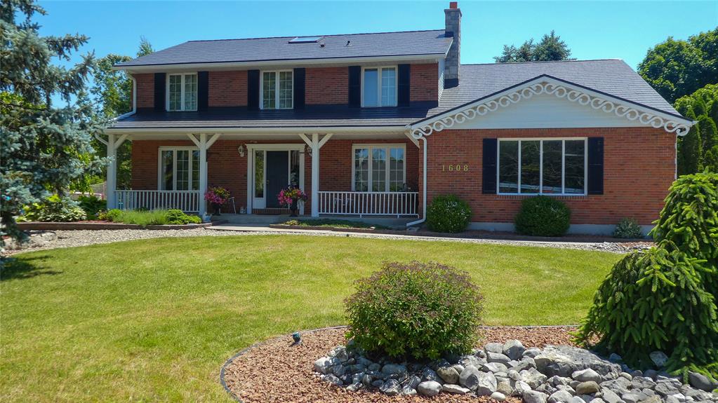 1608 HOLDEN Drive, Sarnia Ontario, Canada