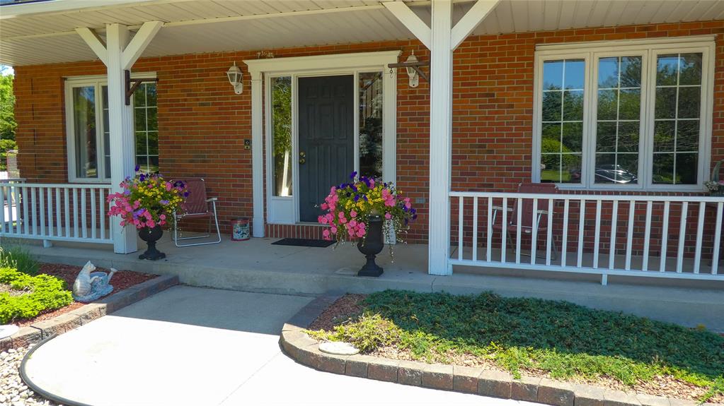 1608 HOLDEN Drive, Sarnia Ontario, Canada