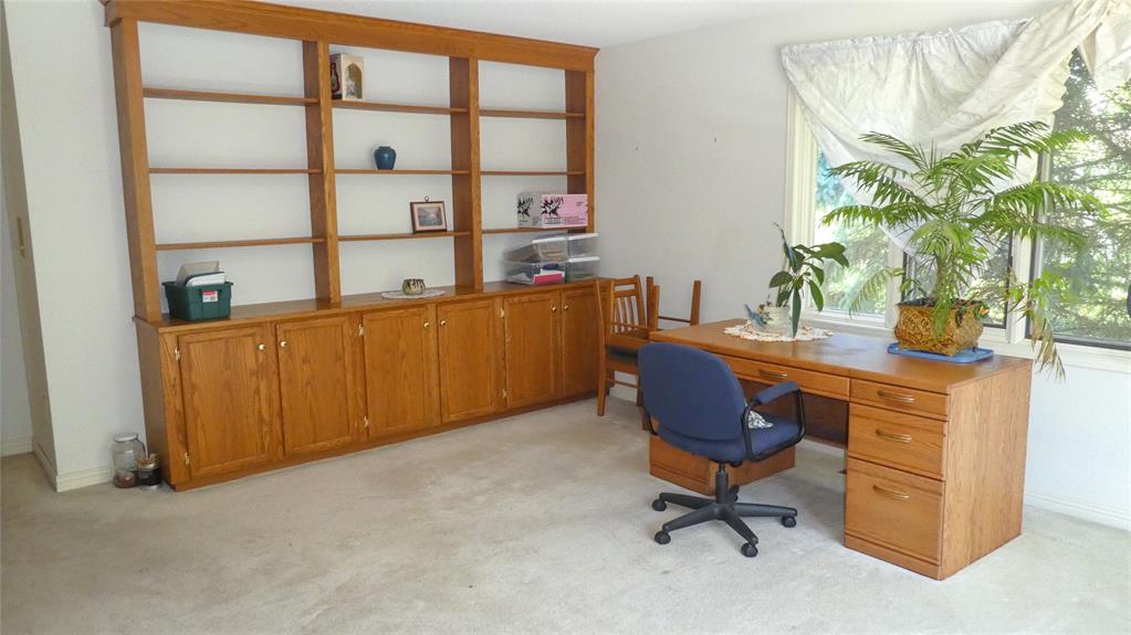 1608 HOLDEN Drive, Sarnia Ontario, Canada