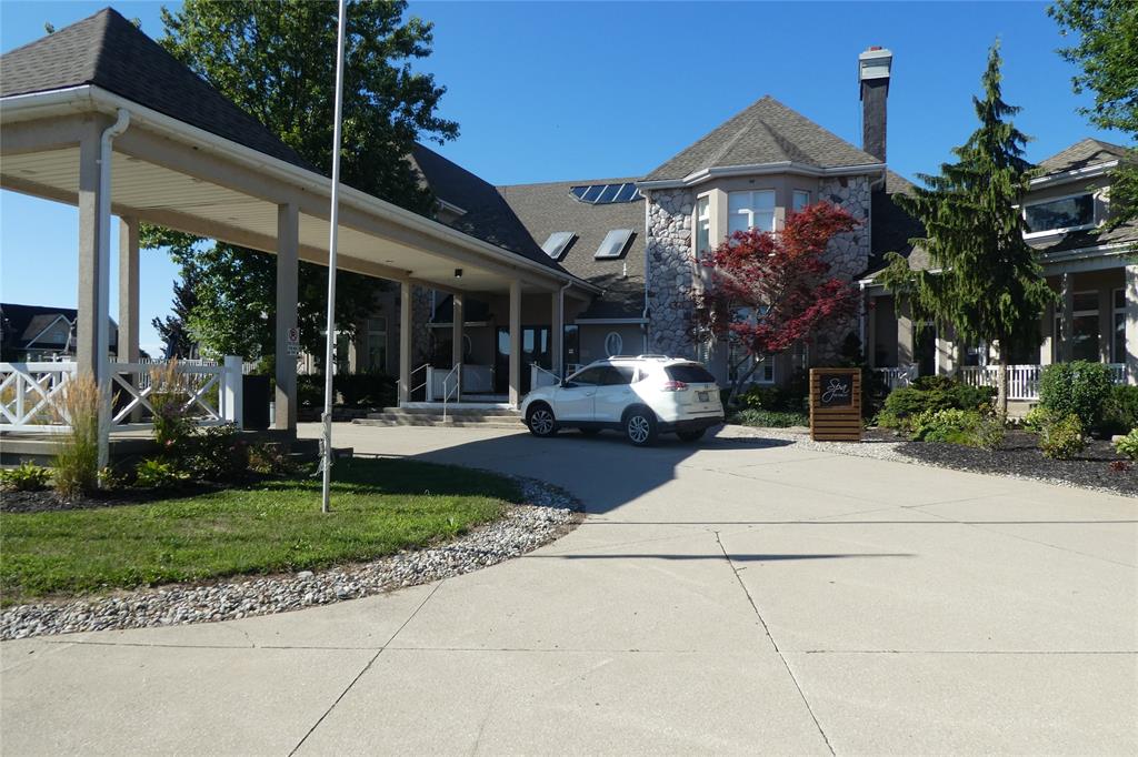 3790 LAKESHORE Road, Plympton-Wyoming, Ontario, Canada