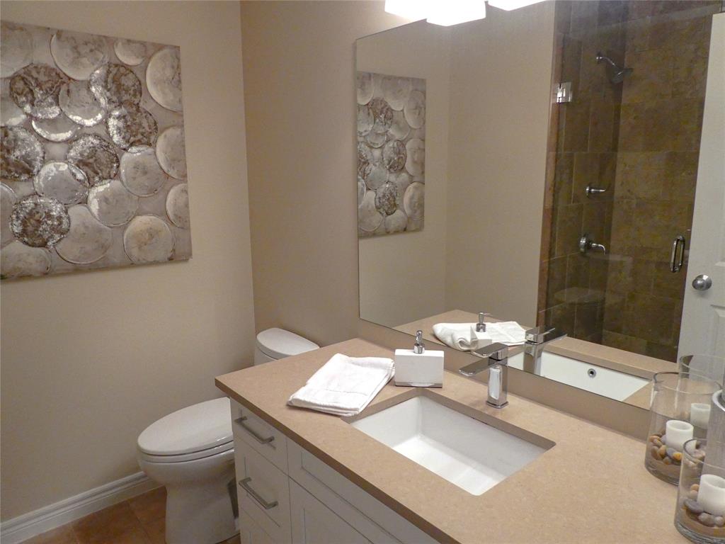 165 ALEX CAMERON Court, Sarnia Ontario, Canada
