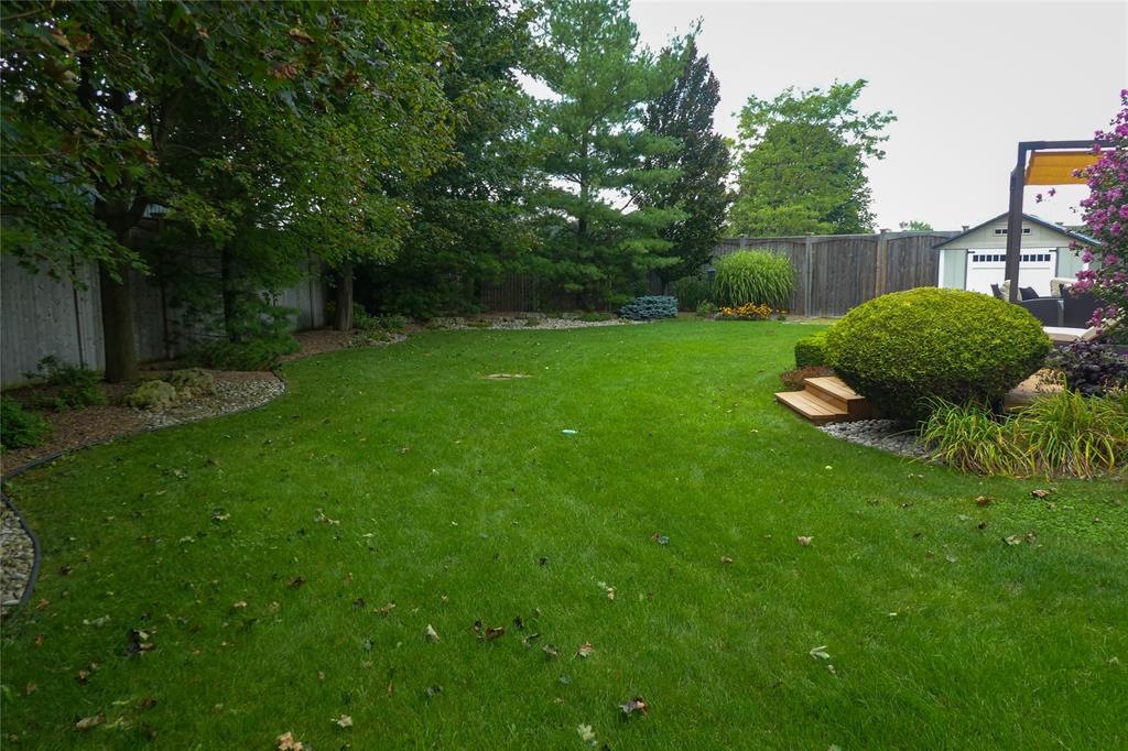 165 ALEX CAMERON Court, Sarnia Ontario, Canada