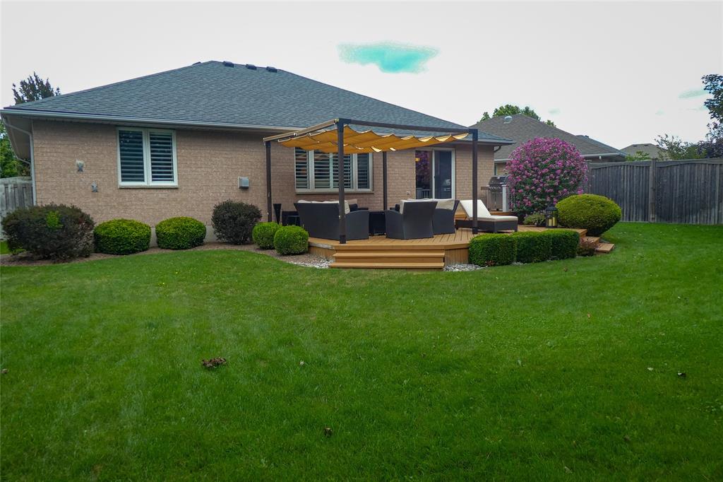 165 ALEX CAMERON Court, Sarnia Ontario, Canada