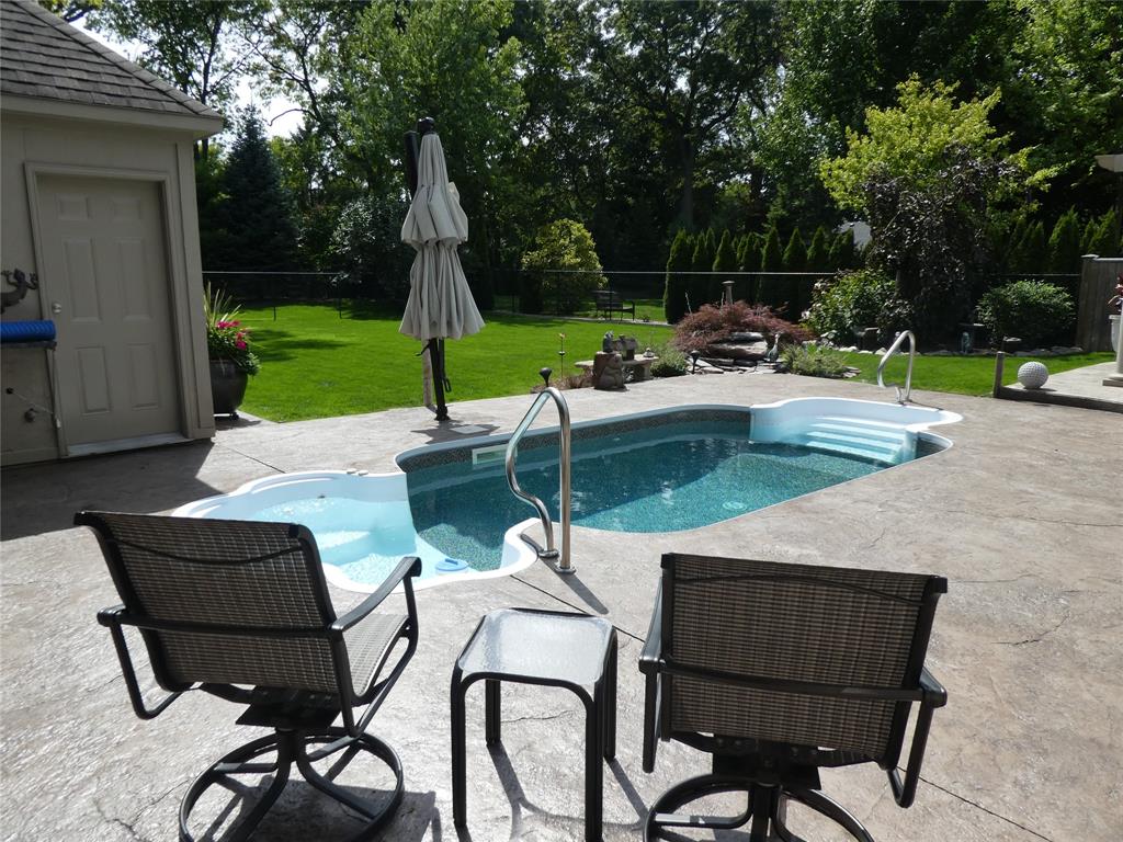 769 TUDOR Close, Sarnia, Ontario, Canada