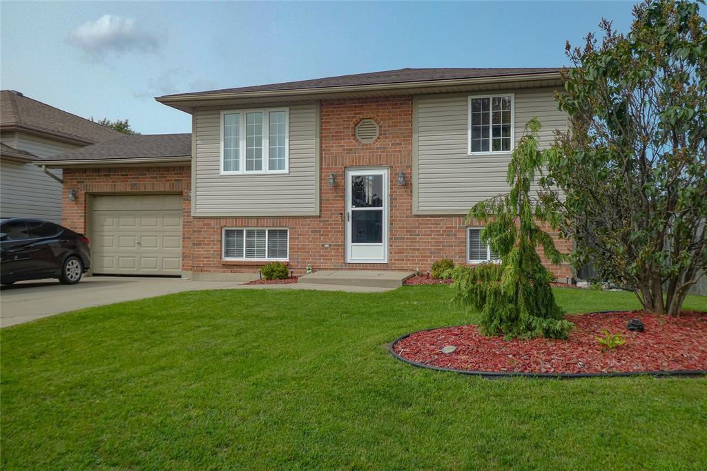 95 D ANDREA Trail, Sarnia Ontario, Canada