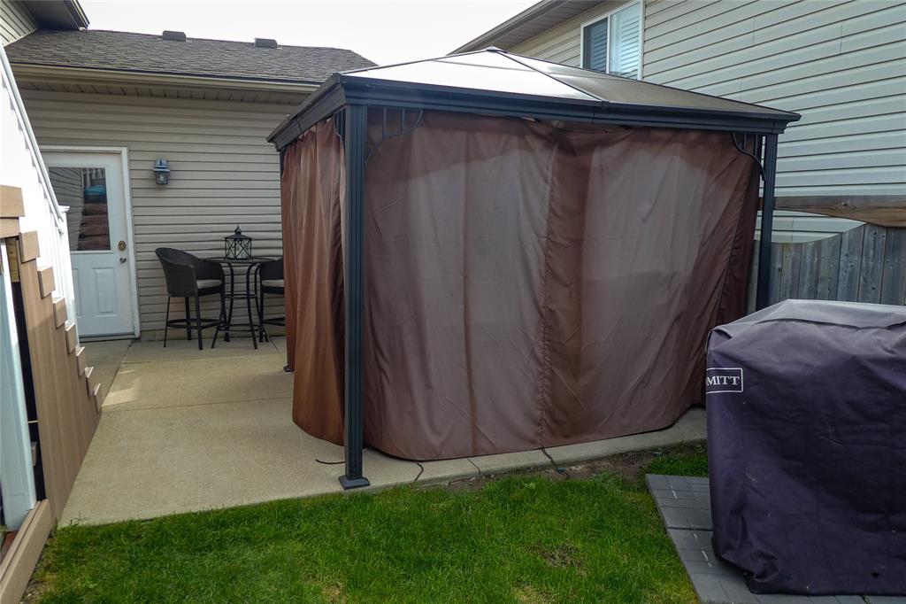 95 D ANDREA Trail, Sarnia Ontario, Canada