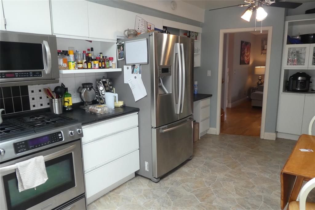 1174 COLBORNE Road, Sarnia, Ontario, Canada