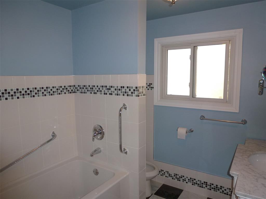 1174 COLBORNE Road, Sarnia, Ontario, Canada