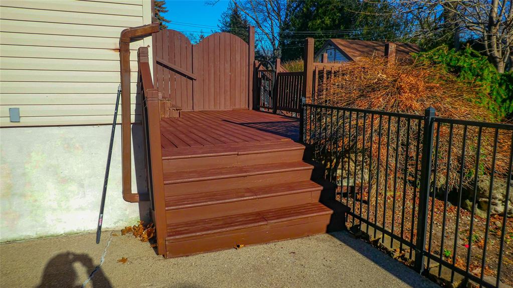 1174 COLBORNE Road, Sarnia, Ontario, Canada