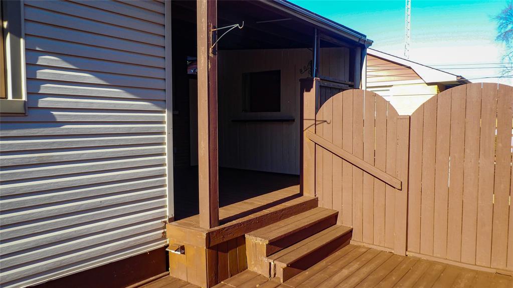 1174 COLBORNE Road, Sarnia, Ontario, Canada
