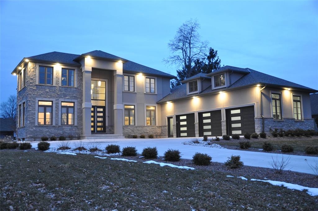 2132 HURON SHORES Drive, Sarnia, Ontario, Canada