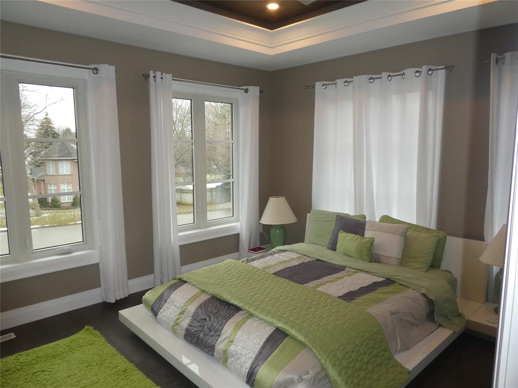 2132 HURON SHORES Drive, Sarnia, Ontario, Canada