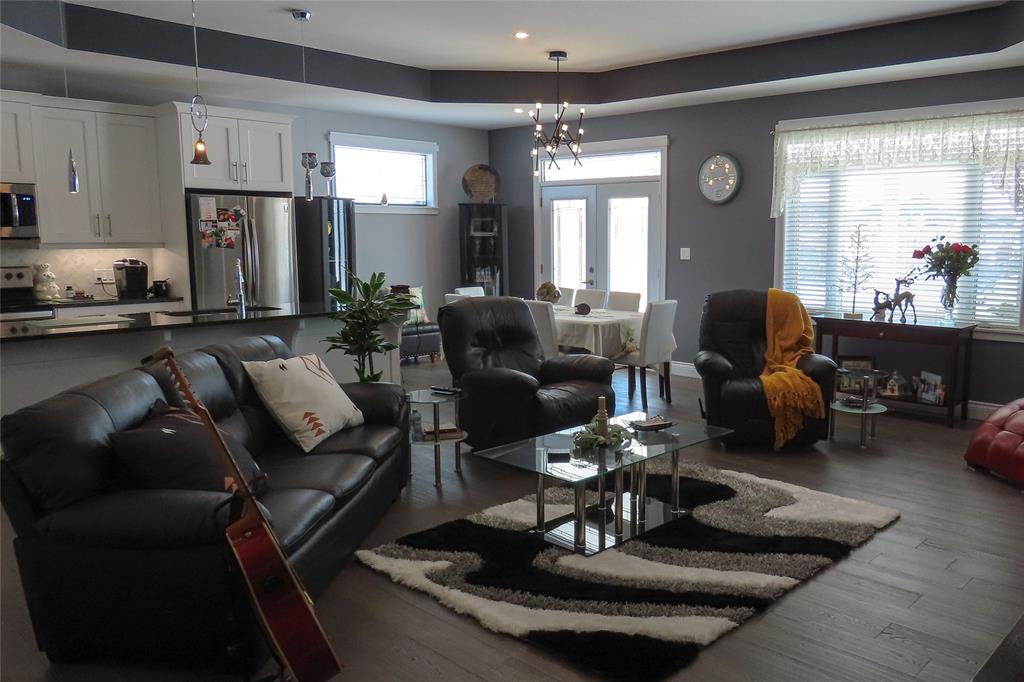 6795 GRIFFIN Drive, Plympton-Wyoming, Ontario, Canada