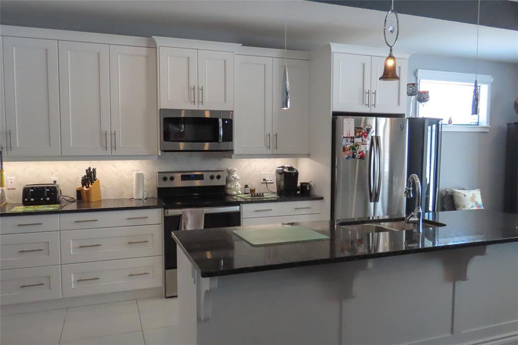 6795 GRIFFIN Drive, Plympton-Wyoming, Ontario, Canada