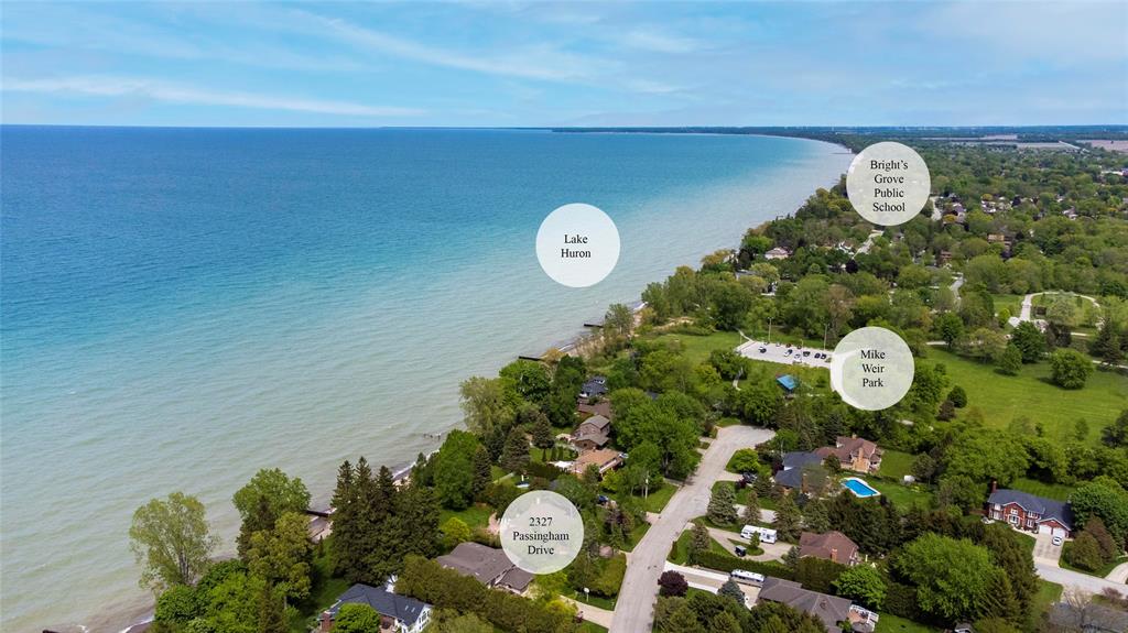 2327 PASSINGHAM Drive, Sarnia, Ontario, Canada