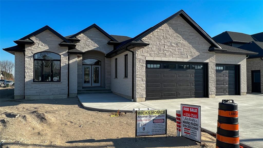 488 CHRISVALE Boulevard, Sarnia, Ontario, Canada