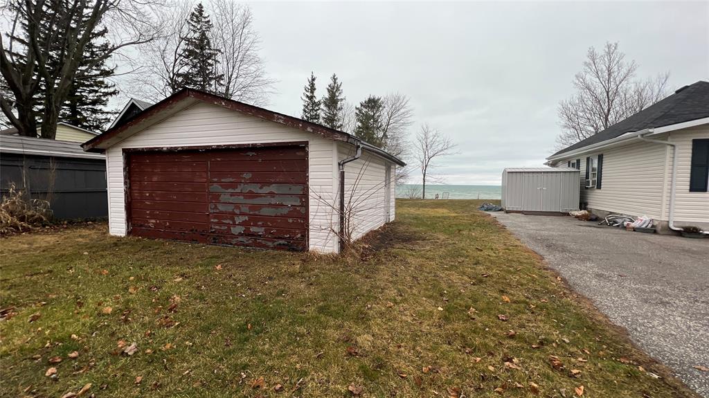 LOT 3 LAKEVIEW Avenue, Plympton-Wyoming, Ontario, Canada