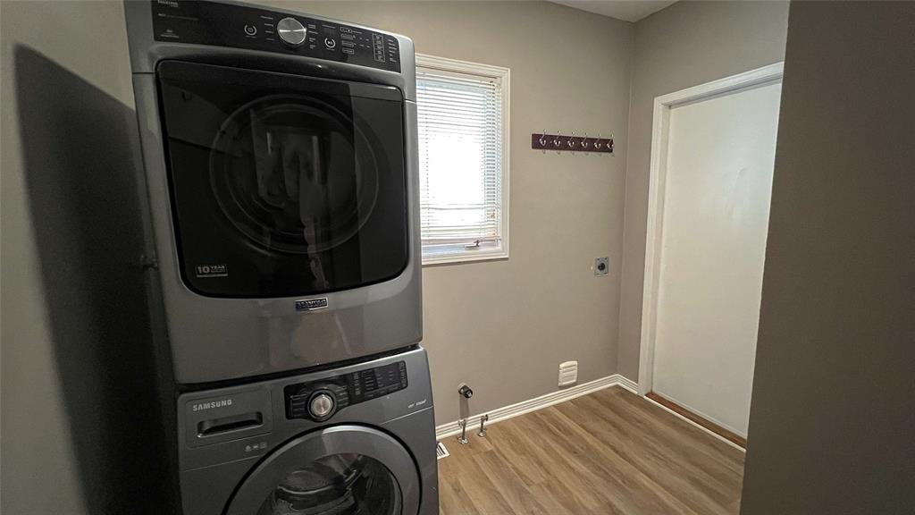 2482 HAMILTON Road, Sarnia, Ontario, Canada
