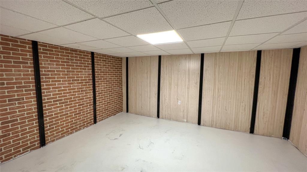 2482 HAMILTON Road, Sarnia, Ontario, Canada