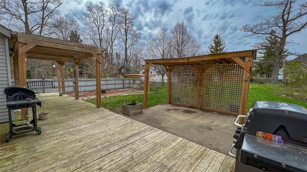 2482 HAMILTON Road, Sarnia, Ontario, Canada