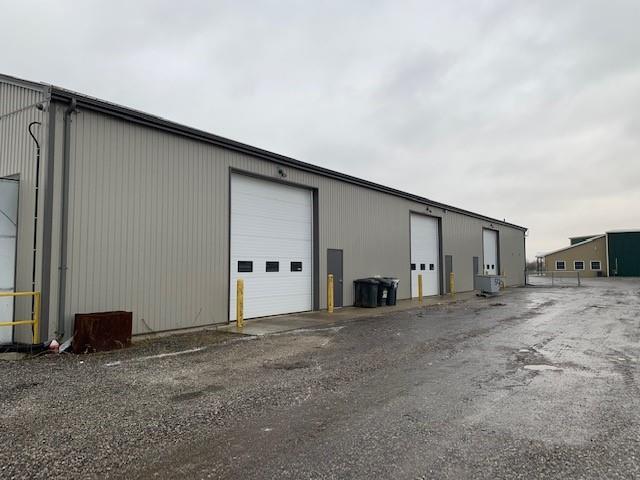 4426 VANDERWAL Drive, Petrolia, Ontario, Canada