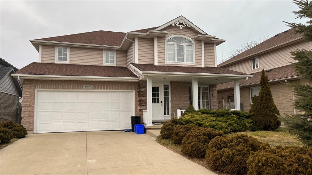 1923 BEACHWOOD Avenue, Sarnia, Ontario, Canada