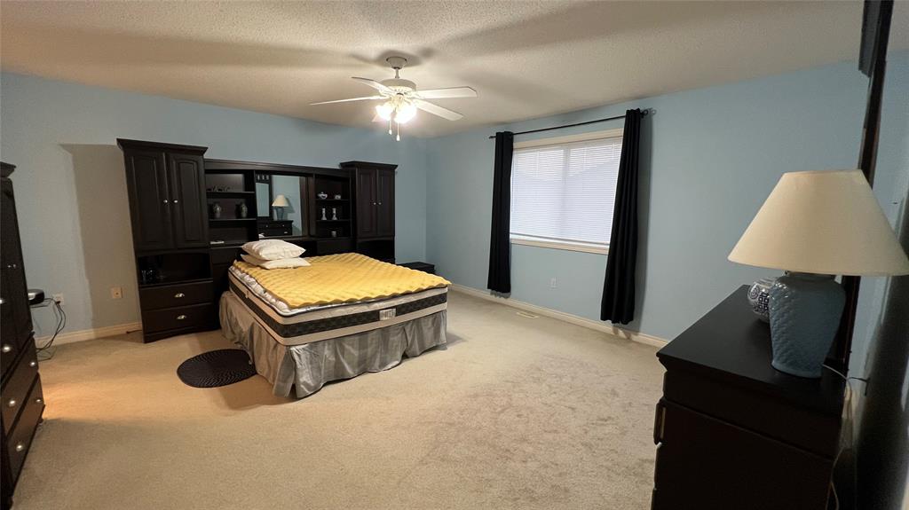 1923 BEACHWOOD Avenue, Sarnia, Ontario, Canada