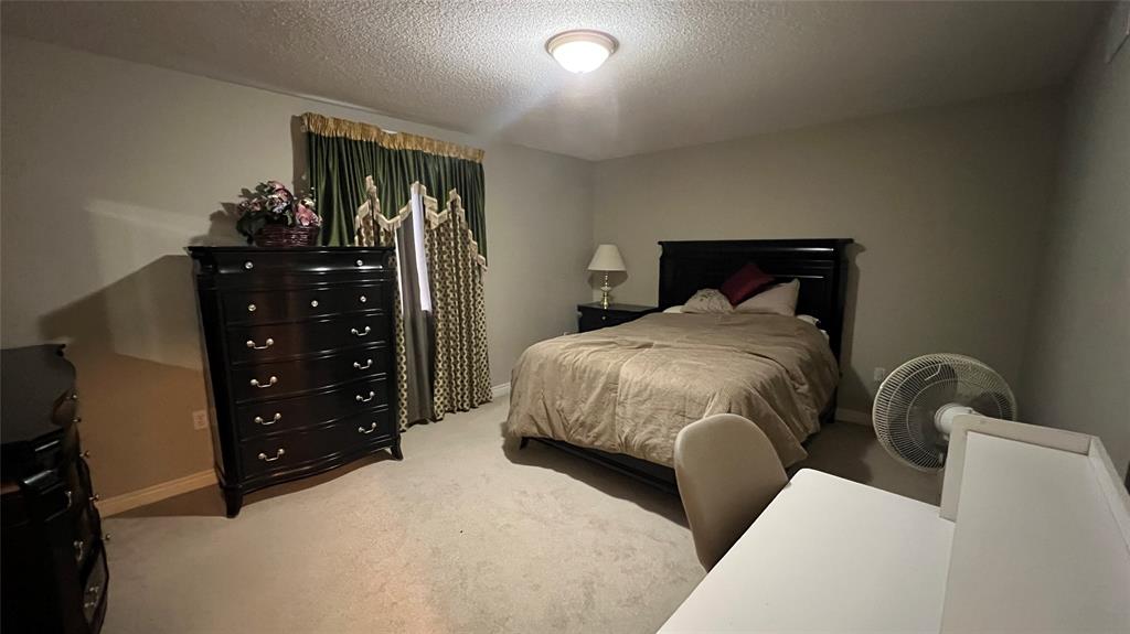 1923 BEACHWOOD Avenue, Sarnia, Ontario, Canada