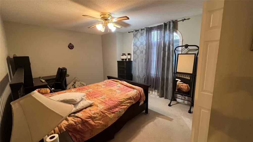 1923 BEACHWOOD Avenue, Sarnia, Ontario, Canada