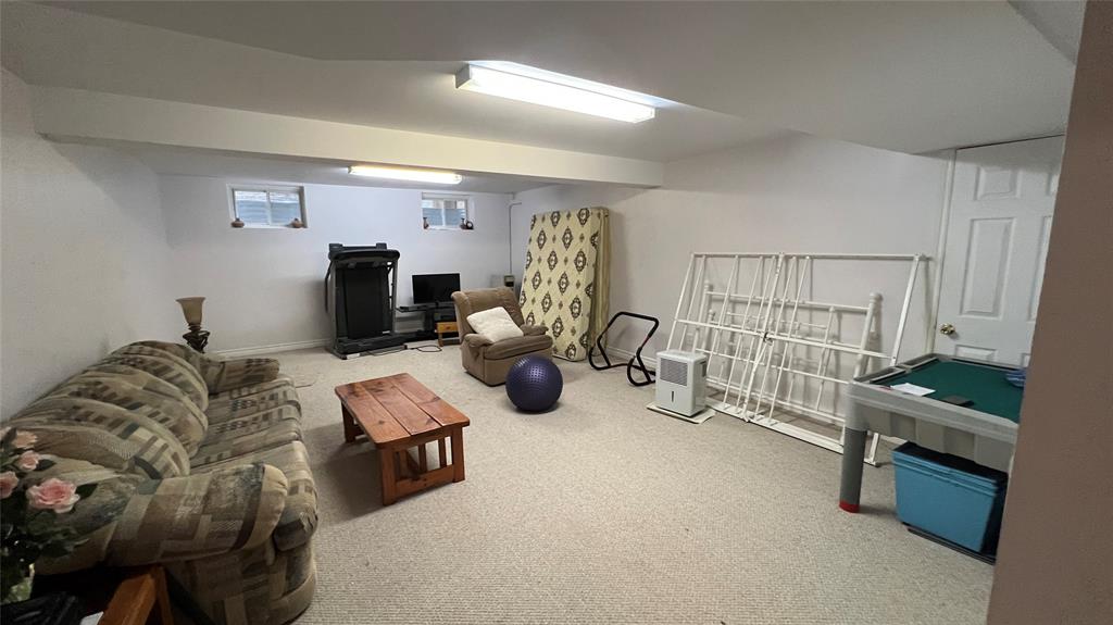 1923 BEACHWOOD Avenue, Sarnia, Ontario, Canada