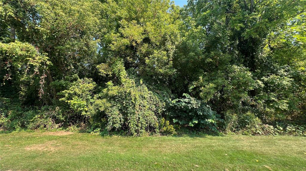 LOT 1 HURON SHORES Drive, Sarnia, Ontario, Canada