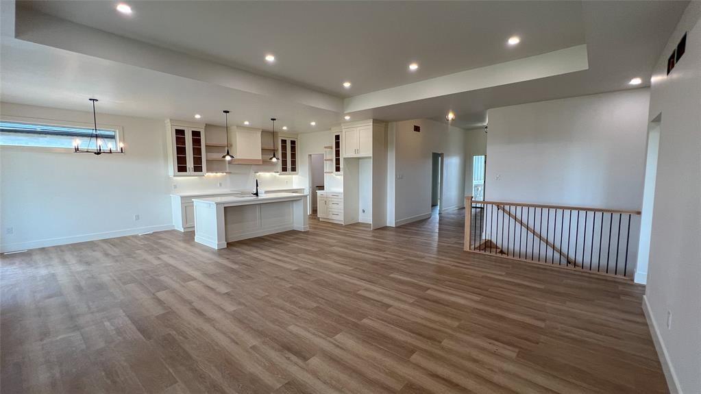 3543 PAUL Crescent, Plympton-Wyoming, Ontario, Canada photo 4