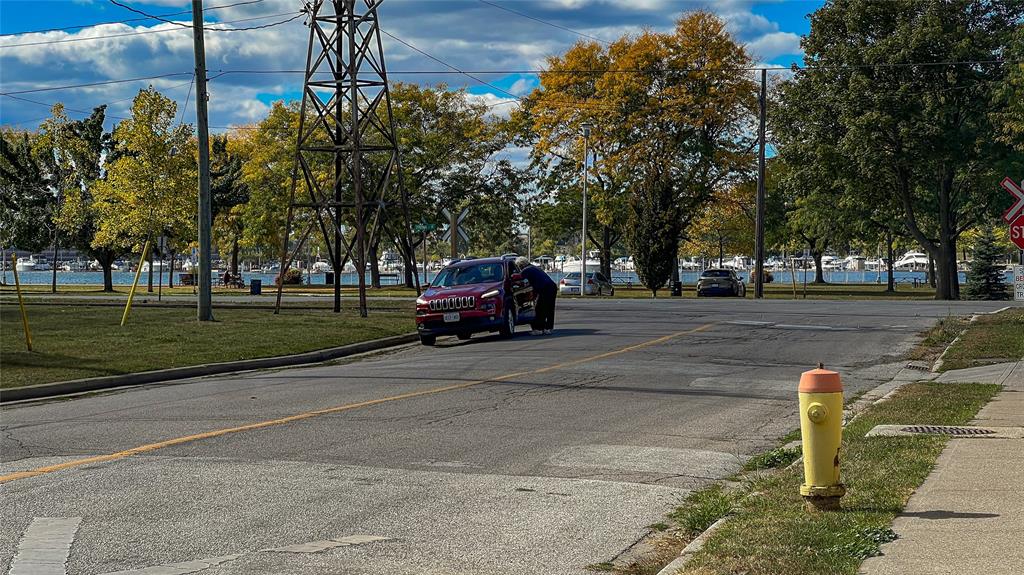 110 WATER Street Unit# UPPER N, Sarnia, Ontario, Canada photo 4