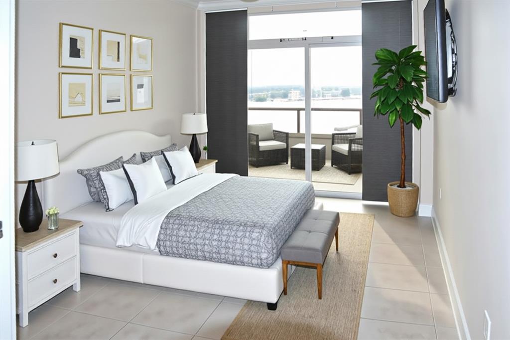 350 FRONT Street North Unit# 1303, Sarnia, Ontario, Canada photo 12