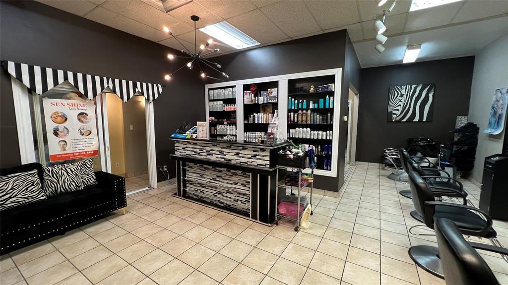 940 MURPHY Road, Sarnia, Ontario, Canada photo 3