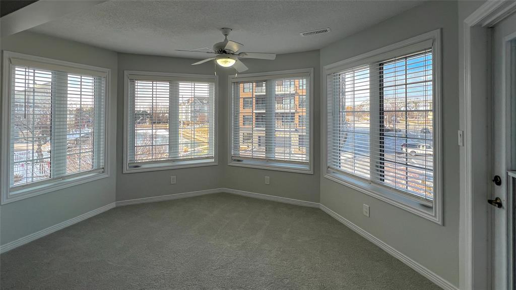 1520 VENETIAN Boulevard Unit# M-212, Point Edward, Ontario, Canada photo 5