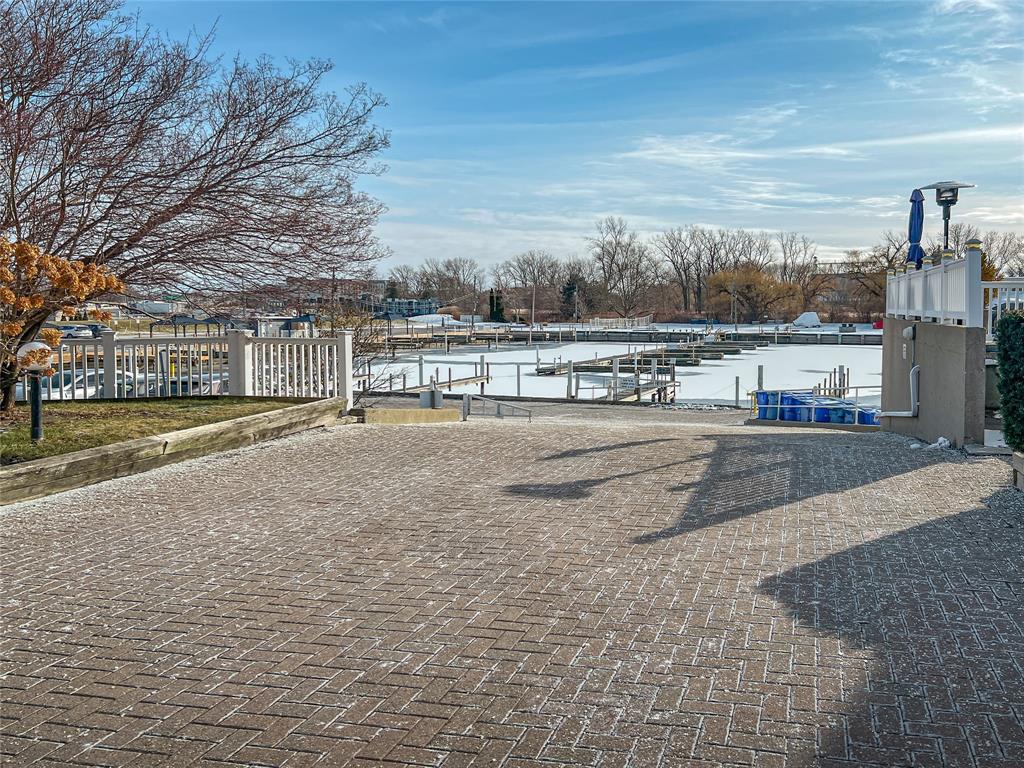 1520 VENETIAN Boulevard Unit# M-212, Point Edward, Ontario, Canada photo 25