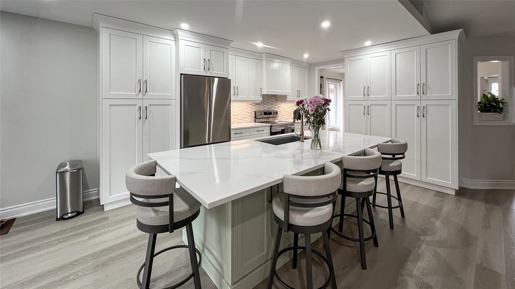 136 AUGUSTA Boulevard, Sarnia, Ontario, Canada photo 10