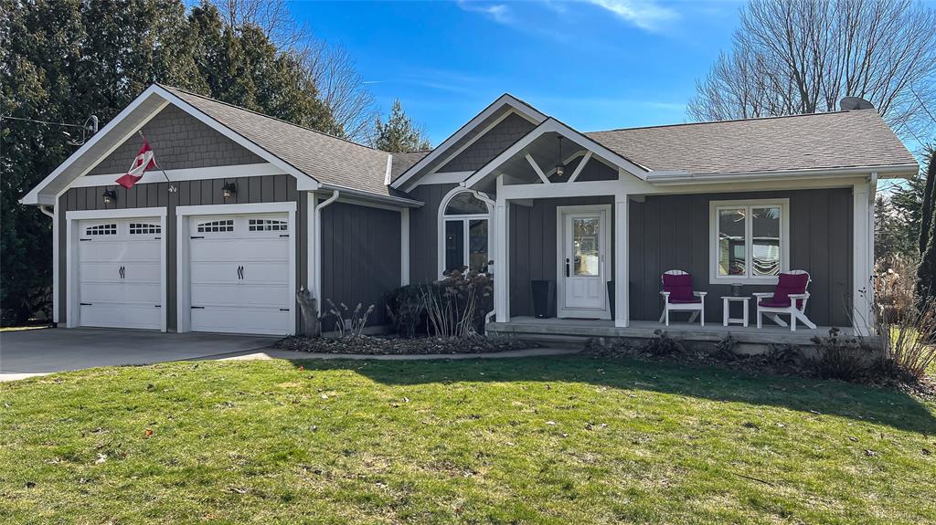 8447 KEITH Street, Lambton Shores, Ontario, Canada photo 1