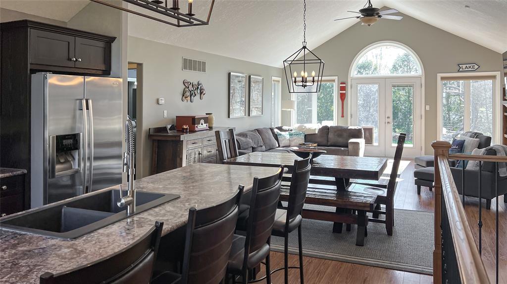 8447 KEITH Street, Lambton Shores, Ontario, Canada photo 3