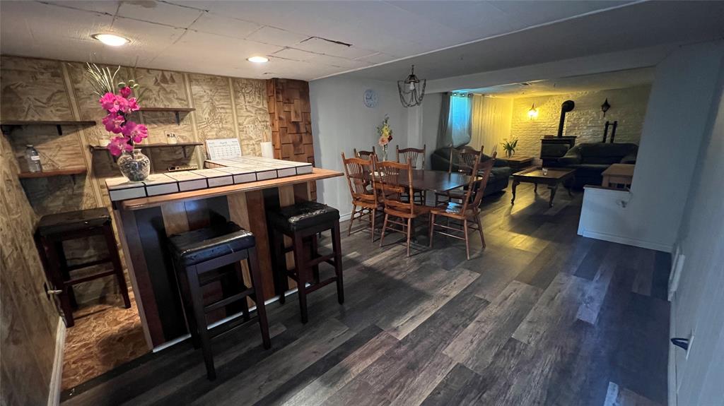 964 CHAMPLAIN Street Unit# (LOWER APT.), Sarnia, Ontario, Canada photo 2