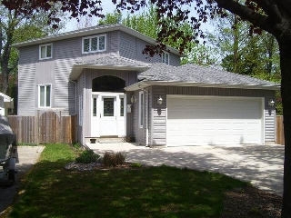 608 VICTORIA, Point Edward, Ontario, Canada