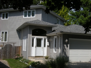 608 VICTORIA, Point Edward, Ontario, Canada