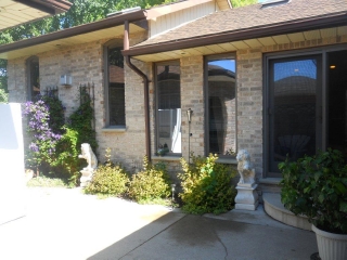 410 LOUISA, Point Edward, Ontario, Canada
