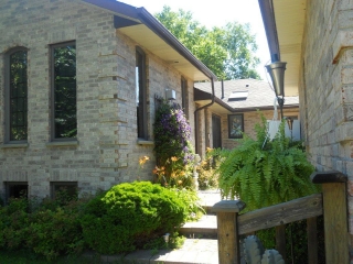 410 LOUISA, Point Edward, Ontario, Canada