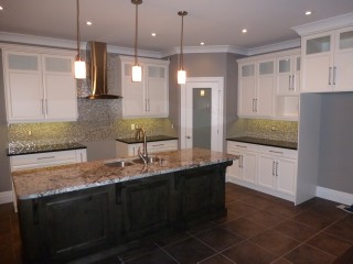 585 WHEATLEY DR, Sarnia, Ontario, Canada